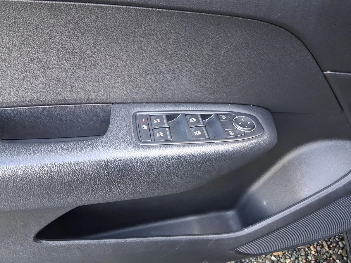 Renault Arkana 1.3l Life 4x2 At 5p año 2022
