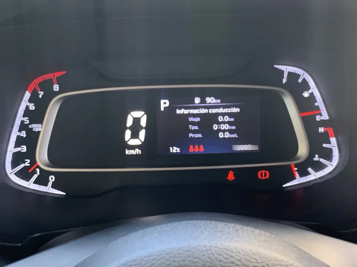 Kia Sonet 1.5 Ex 4x2 Ivt At 5p año 2025
