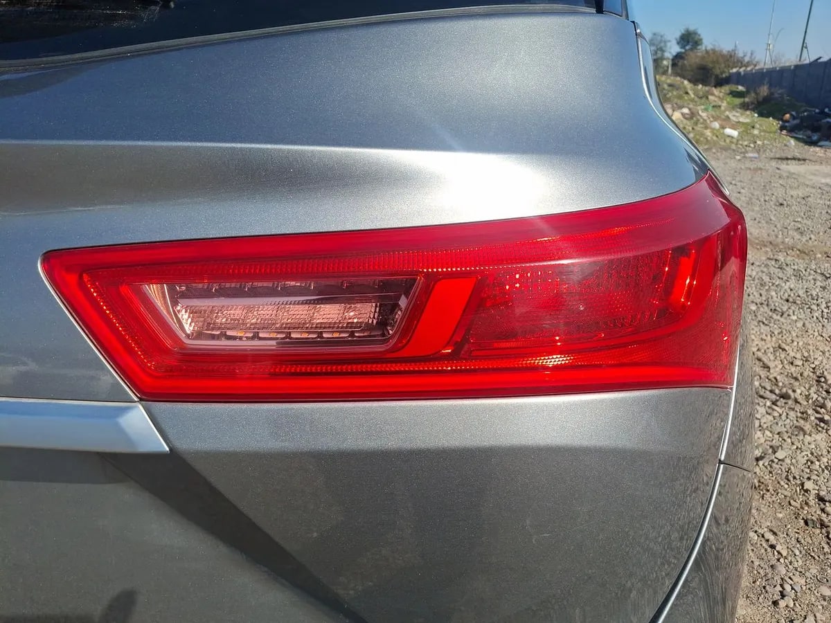 Chevrolet Captiva 1.5t Ltz Fwd Cvt At 5p año 2022
