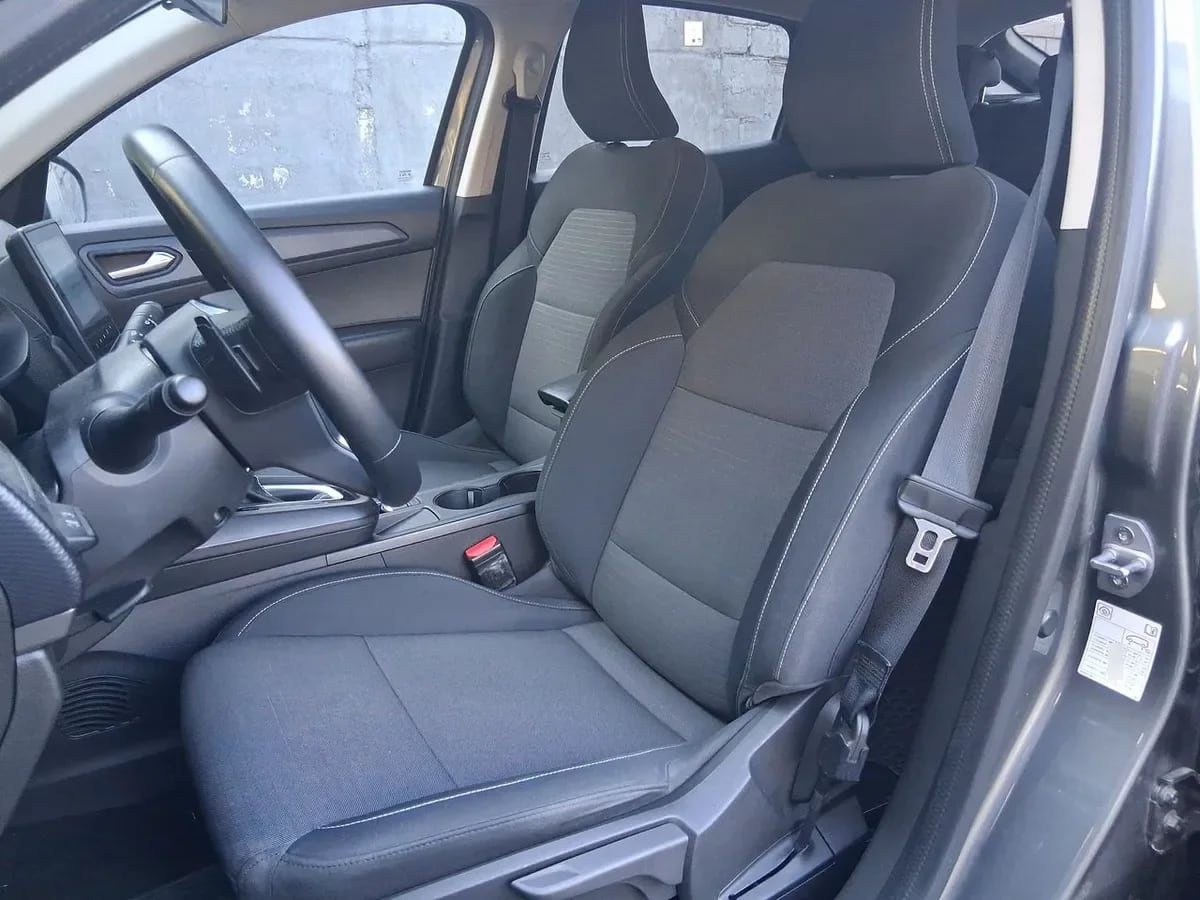 Renault Arkana 1.3l Life 4x2 At 5p año 2022