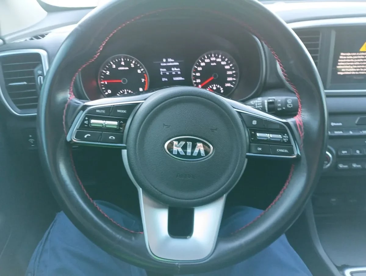 Kia Sportage 2.0 Lx 2wd Special Pack 6mt 5p año 2021