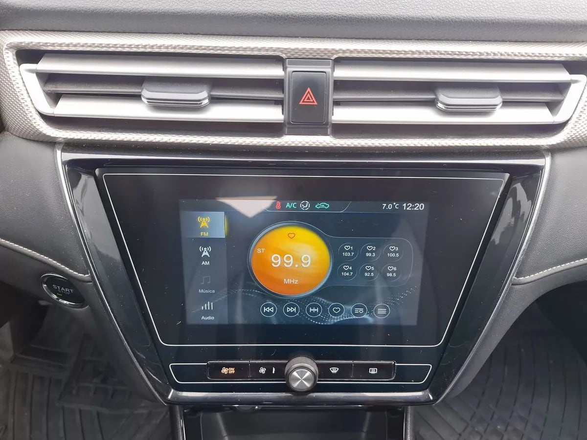 MG 5 1.5 Com 4x2 Mt 4p año 2023