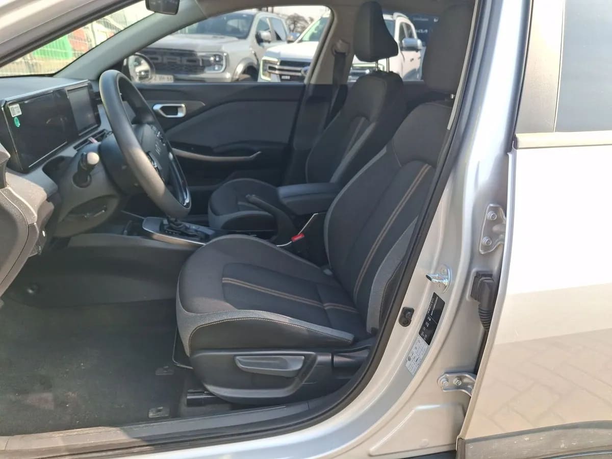 Kia K3 Cross 1.6 Ex 4x2 At 5p año 2024