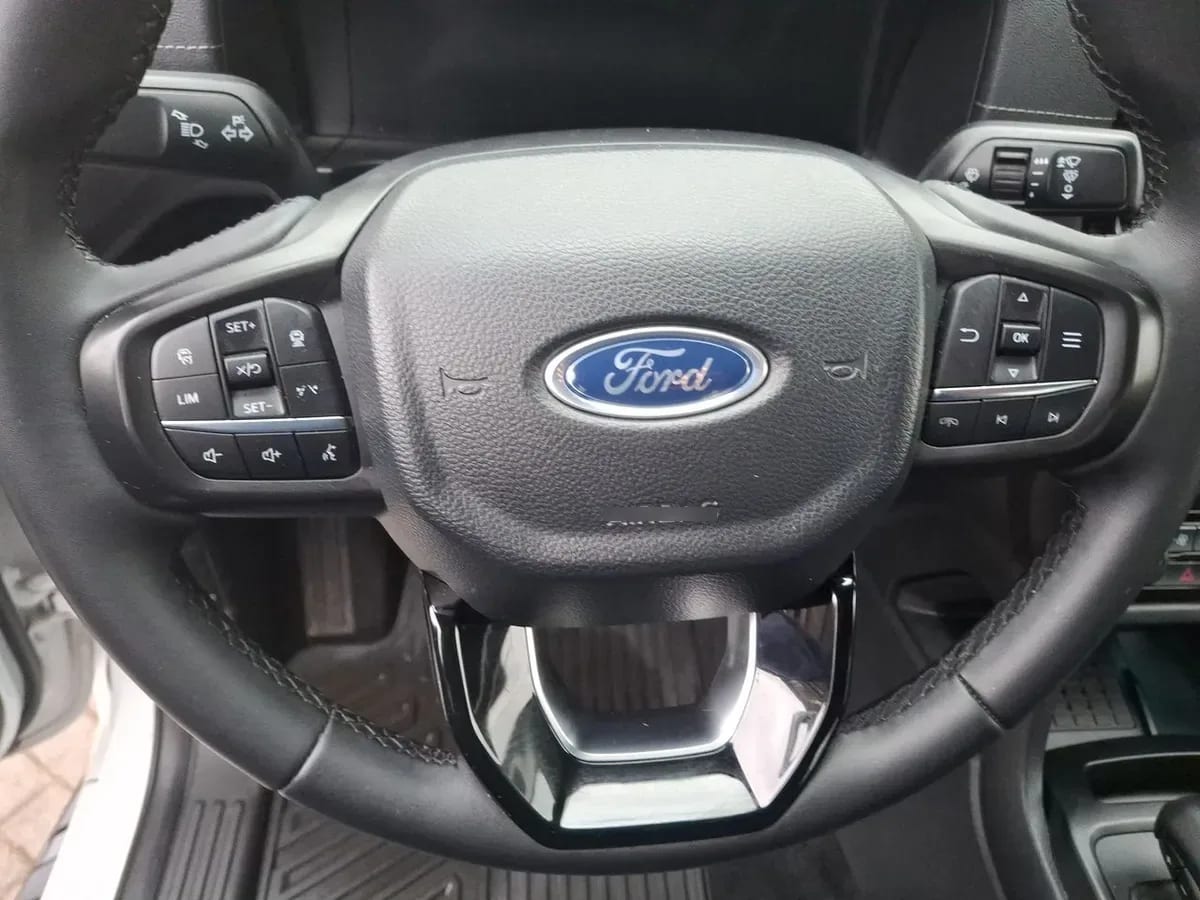 Ford Ranger 3.0 Ltd Diesel 4x4 Dob. Cab. At 4p año 2026