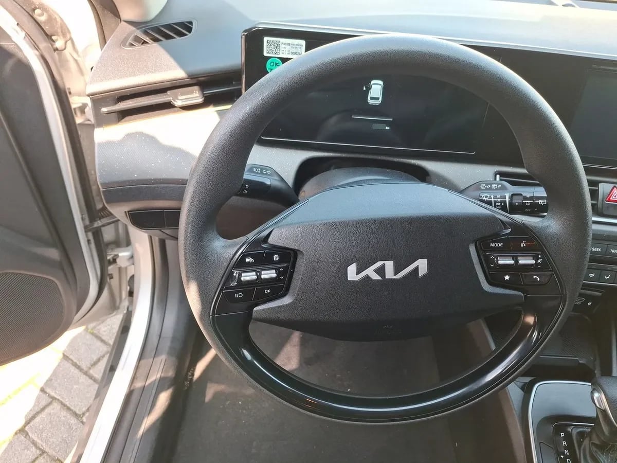 Kia K3 Cross 1.6 Ex 4x2 At 5p año 2024