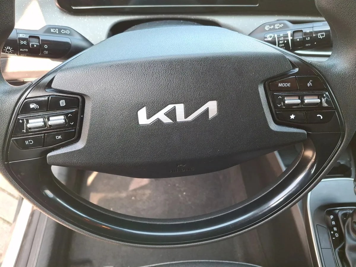 Kia K3 Cross 1.6 Ex 4x2 At 5p año 2024