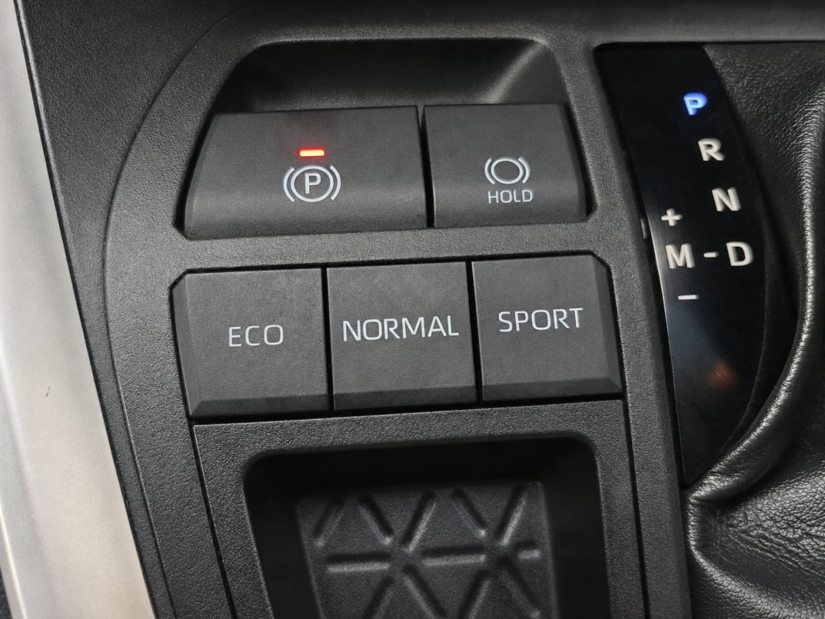 Toyota Rav4 Le año 2022