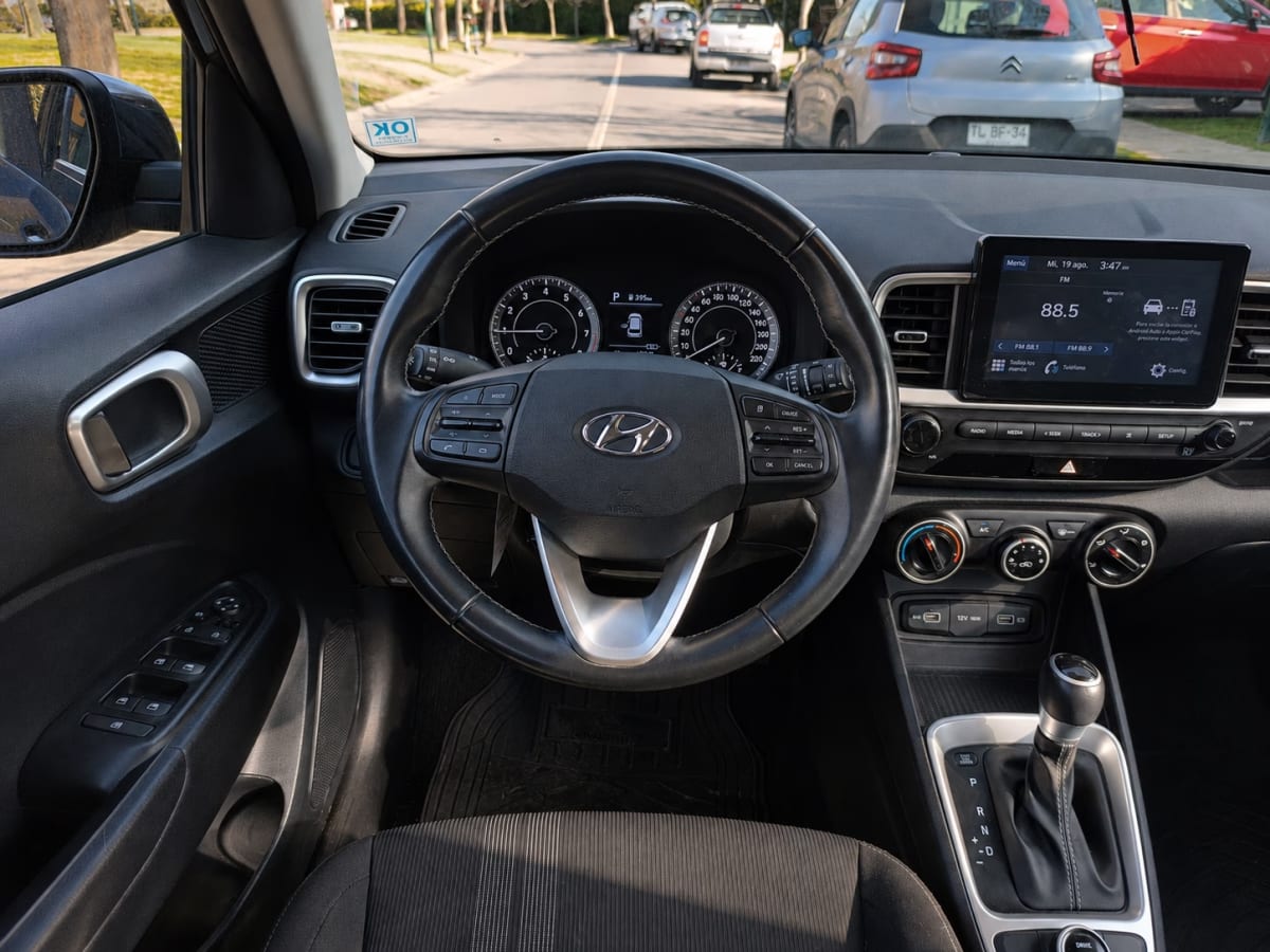 Hyundai Venue Veneu Qx año 2022