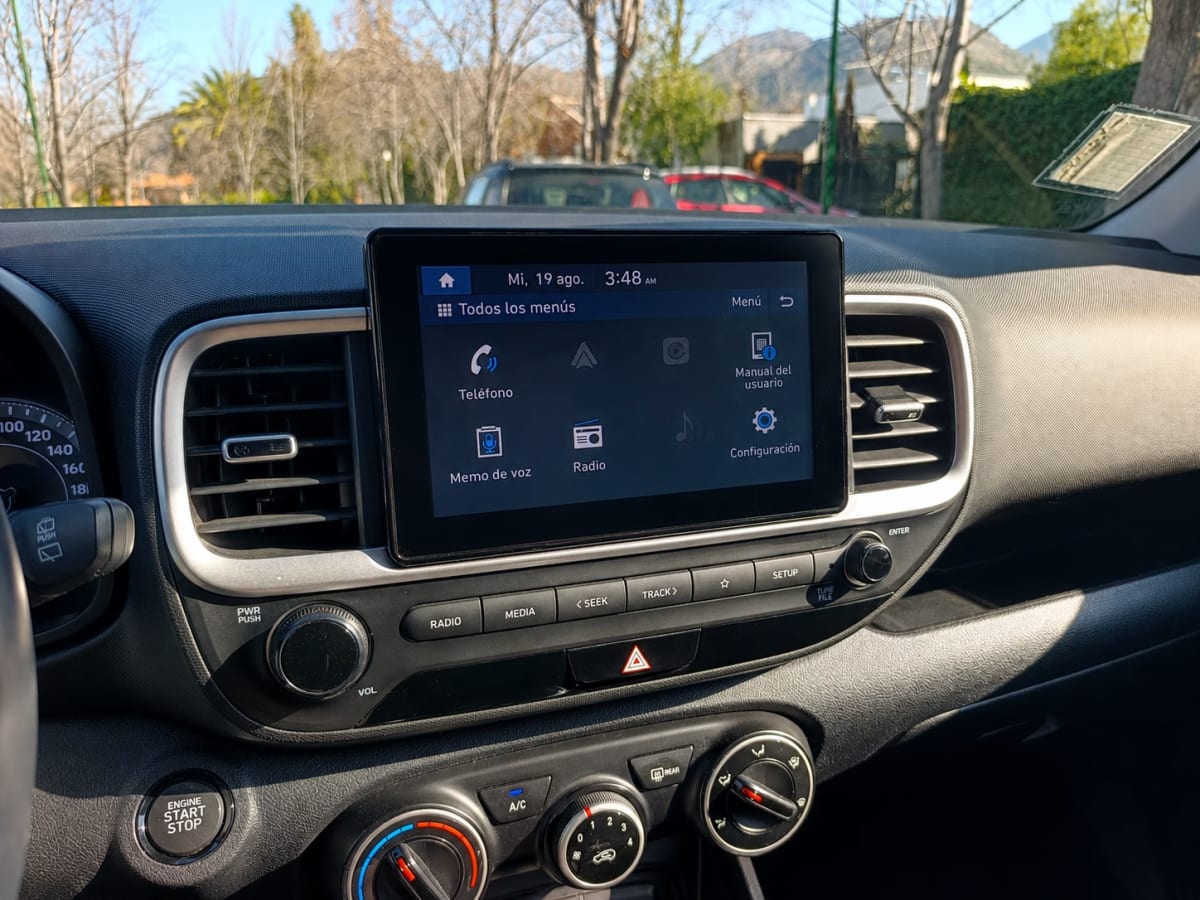 Hyundai Venue Veneu Qx año 2022