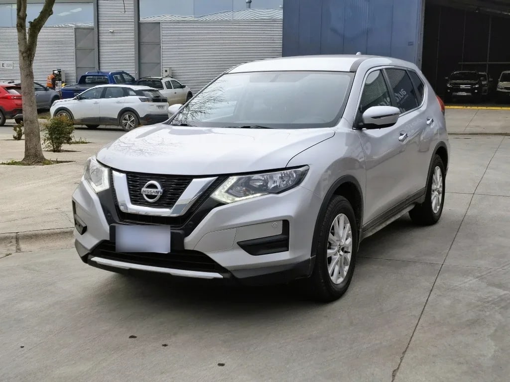 Nissan X-Trail X-Trail Sense 2.5 At 4x2 3f año 2021