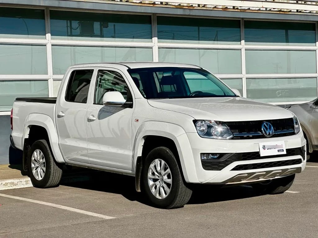 Volkswagen Amarok Amarok 4x4 Comfortline D/c 2.0 D At año 2023