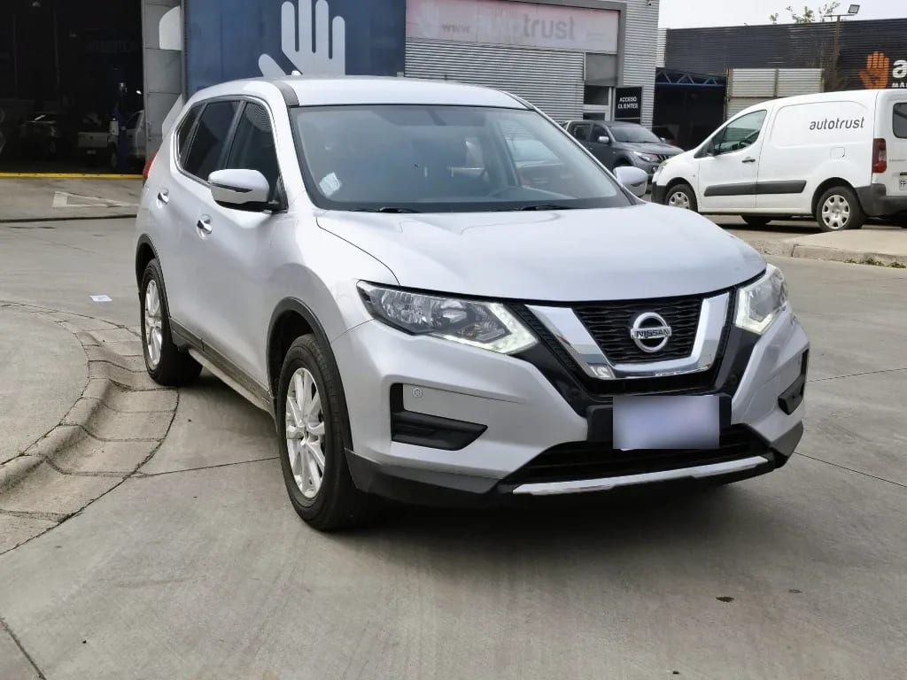 Nissan X-Trail X-Trail Sense 2.5 At 4x2 3f año 2021