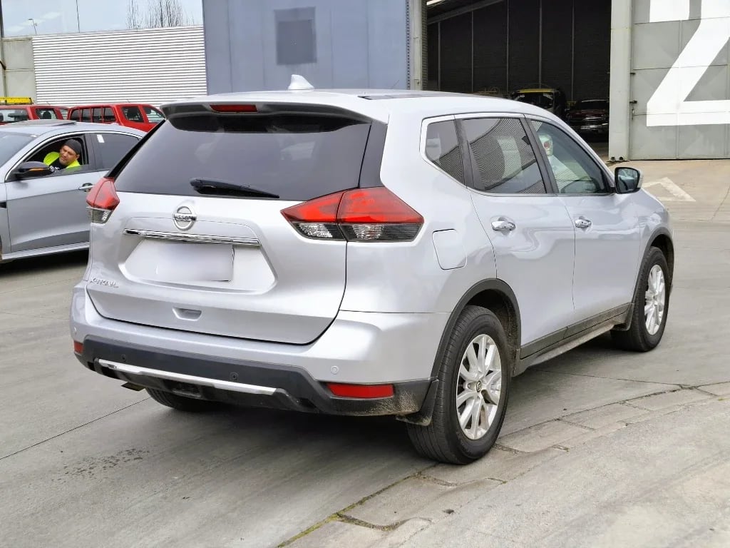 Nissan X-Trail X-Trail Sense 2.5 At 4x2 3f año 2021