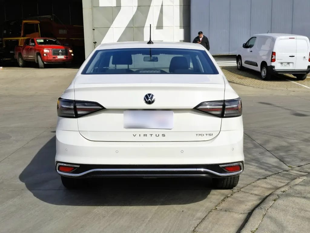 Volkswagen Virtus Virtus 1.0 At Comfortline año 2024