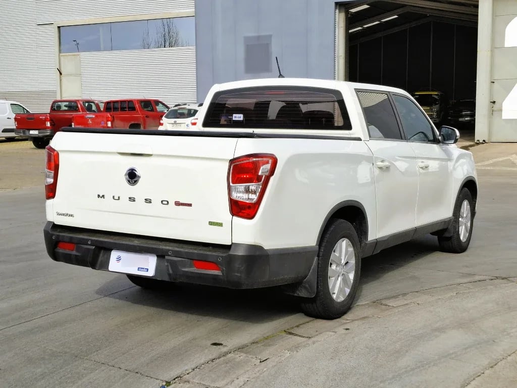Ssangyong Grand Musso Grand Musso 2.2 4x2 Mt Full-Ql612 año 2023