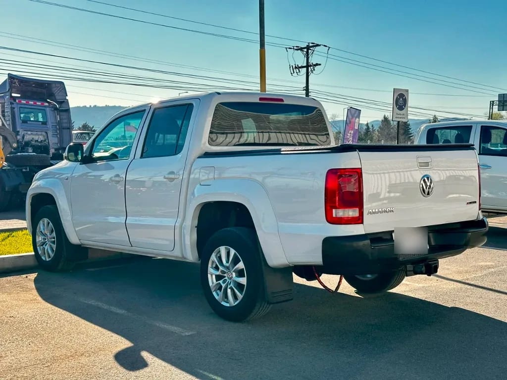 Volkswagen Amarok Amarok 4x4 Comfortline D/c 2.0 D At año 2023