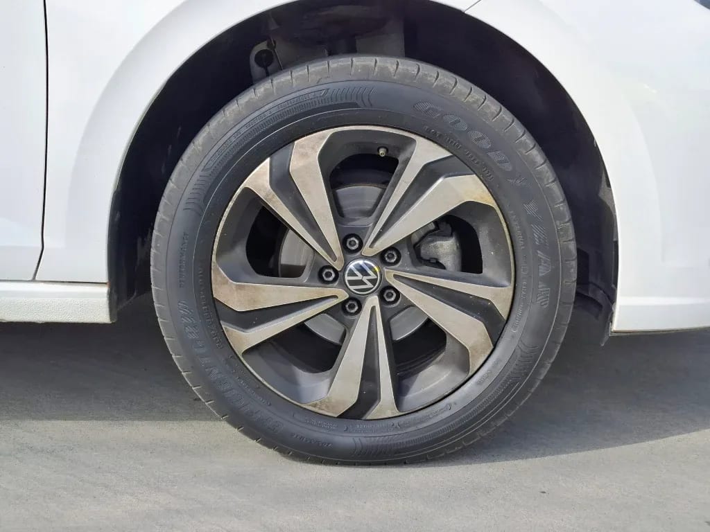 Volkswagen Virtus Virtus 1.0 At Comfortline año 2024