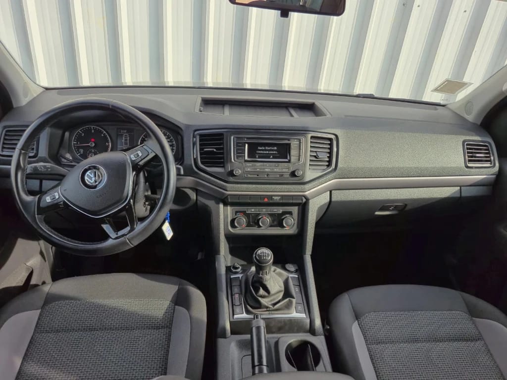 Volkswagen Amarok Dcab Tdi 4x4 Trendline 2.0 año 2023