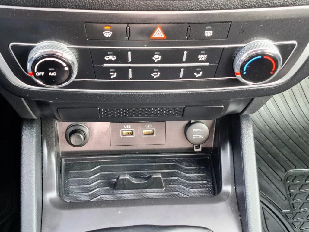 Ssangyong Grand Musso Grand Musso 2.2 4x2 Mt Full-Ql612 año 2023