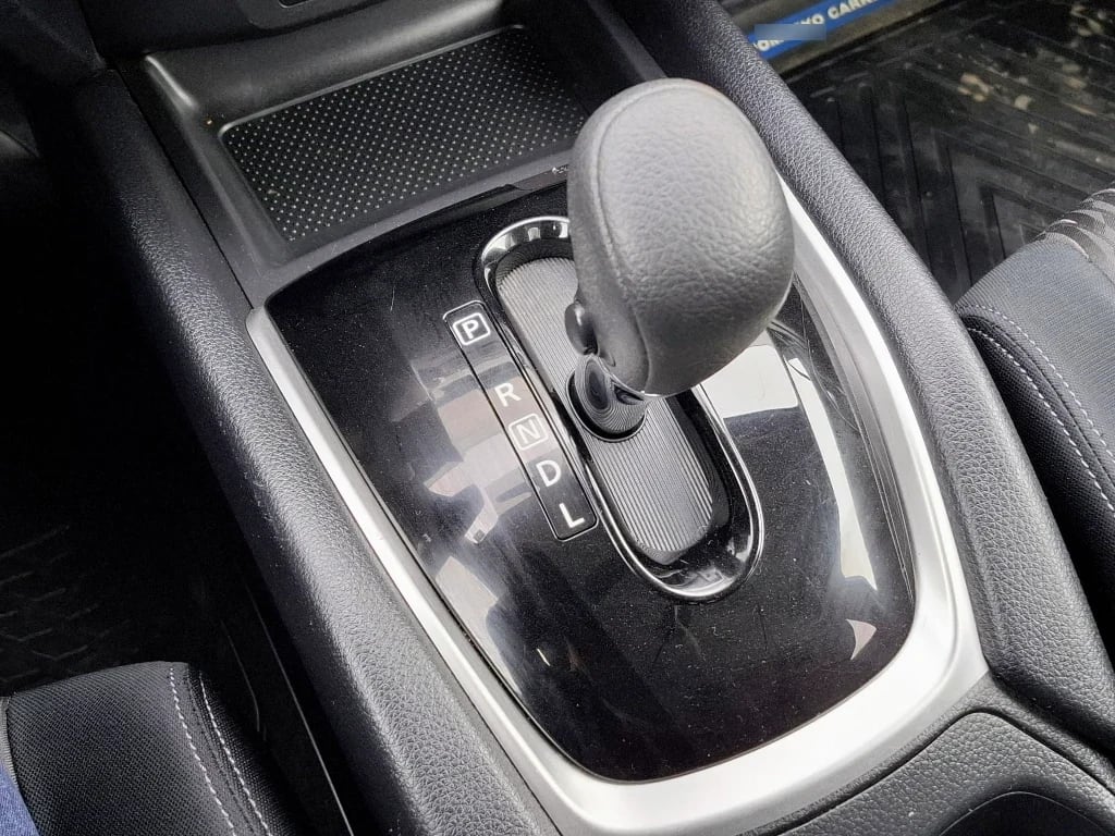 Nissan X-Trail X-Trail Sense 2.5 At 4x2 3f año 2021