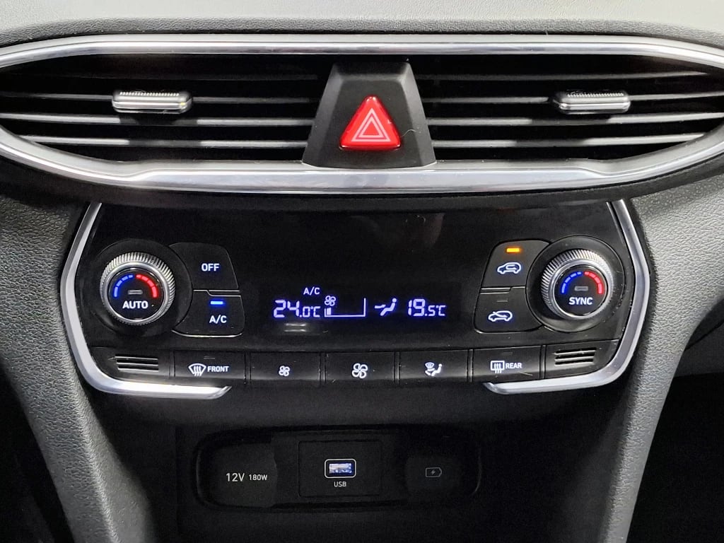 Hyundai Santa Fe Tm 2.2 Crdi At Plus Fl año 2023