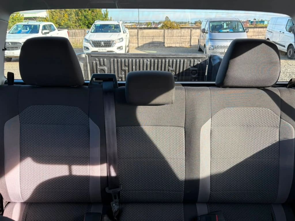 Volkswagen Amarok Dcab Tdi 4x4 Trendline 2.0 año 2023