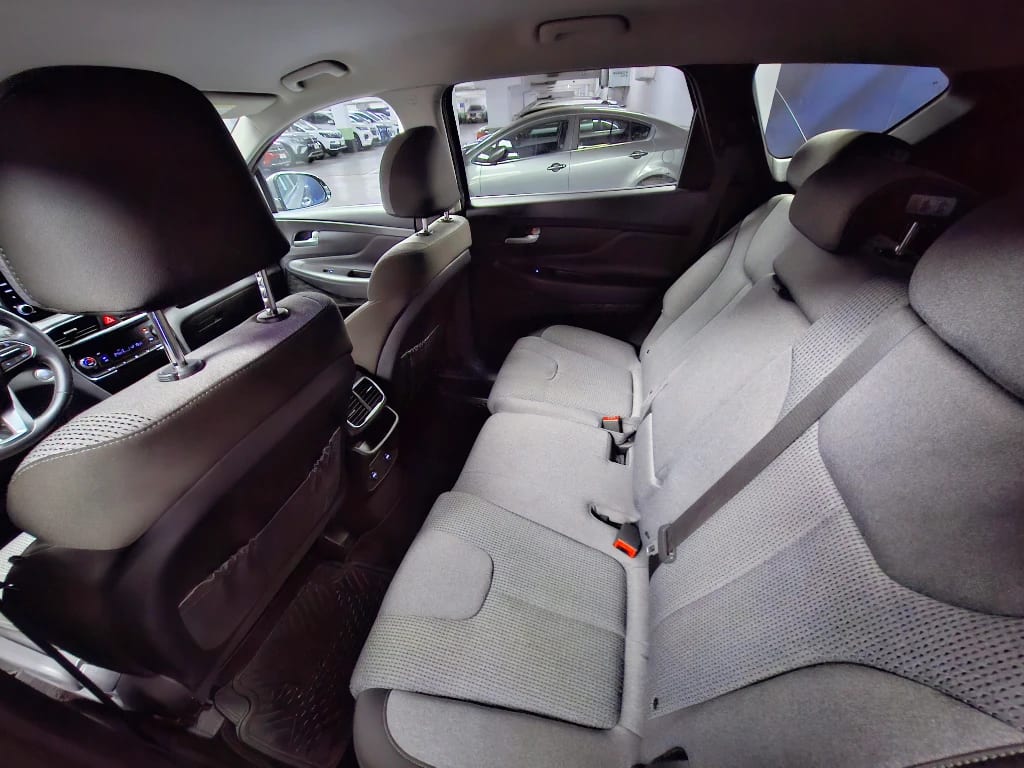 Hyundai Santa Fe Tm 2.2 Crdi At Plus Fl año 2023