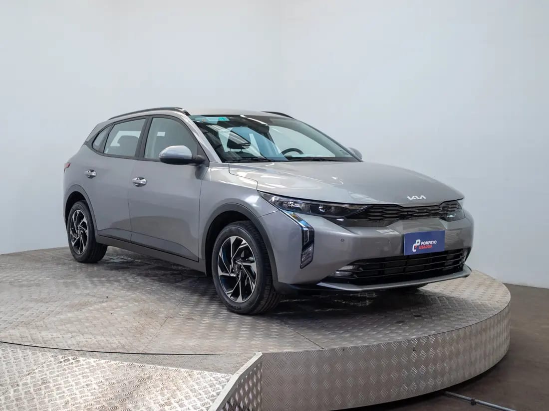 Kia K3 Cross Ex 1.6l 6mt año 2026