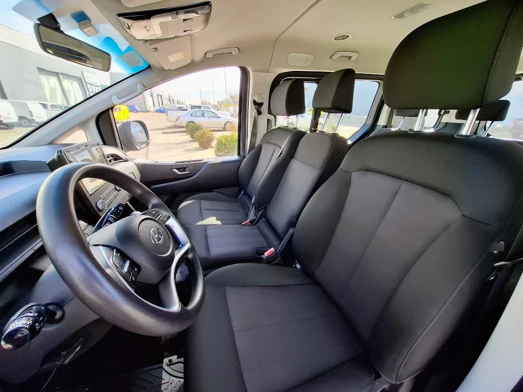 Hyundai Staria Staria Us4 Mb 2.2 Crdi At 9p año 2024