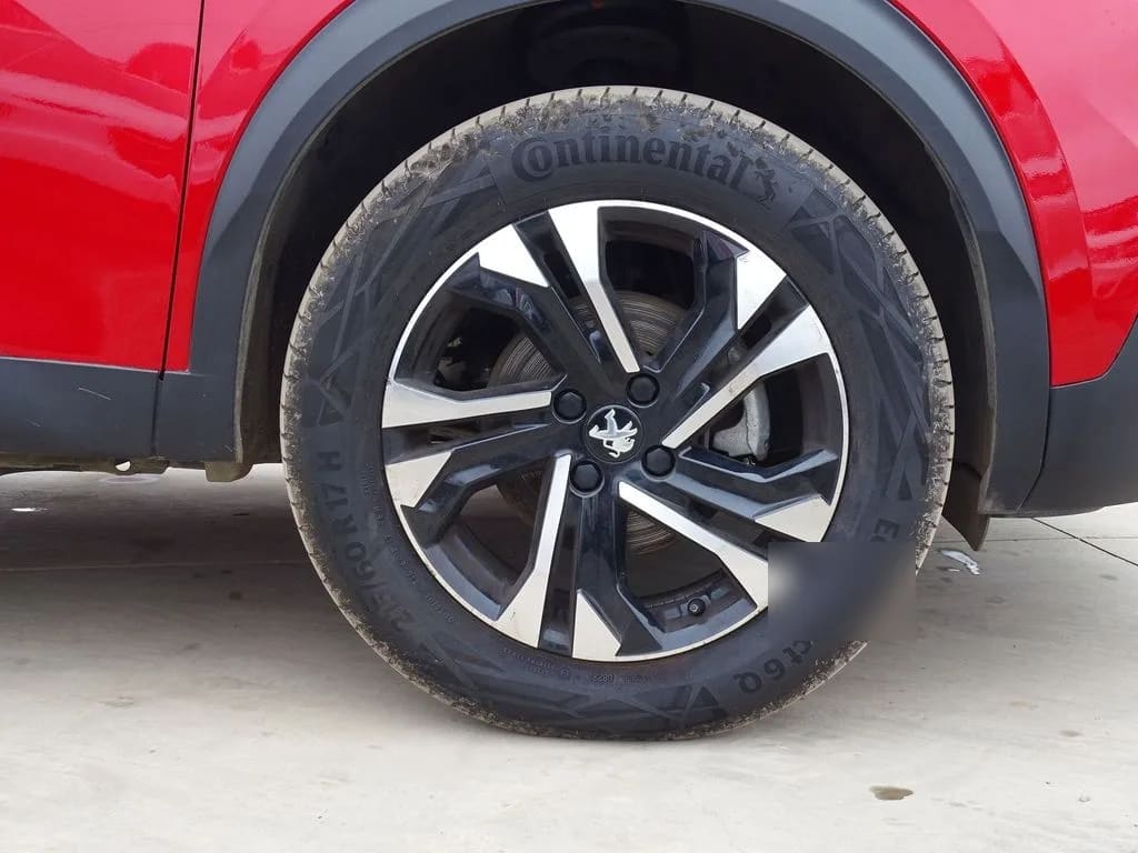 Peugeot 2008 Allure Pack año 2024