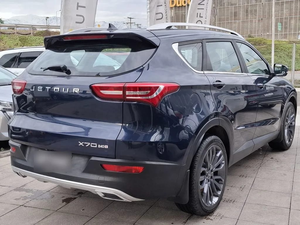 Jetour X70 1.5t Lux 4x2 Mt 5p año 2024