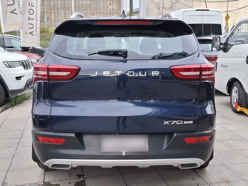 Jetour X70 1.5t Lux 4x2 Mt 5p año 2024