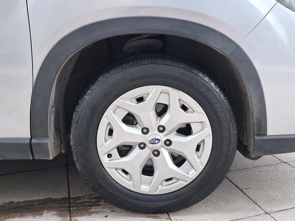 Subaru Forester 2.0 Dynamic Es At 4x4 año 2019