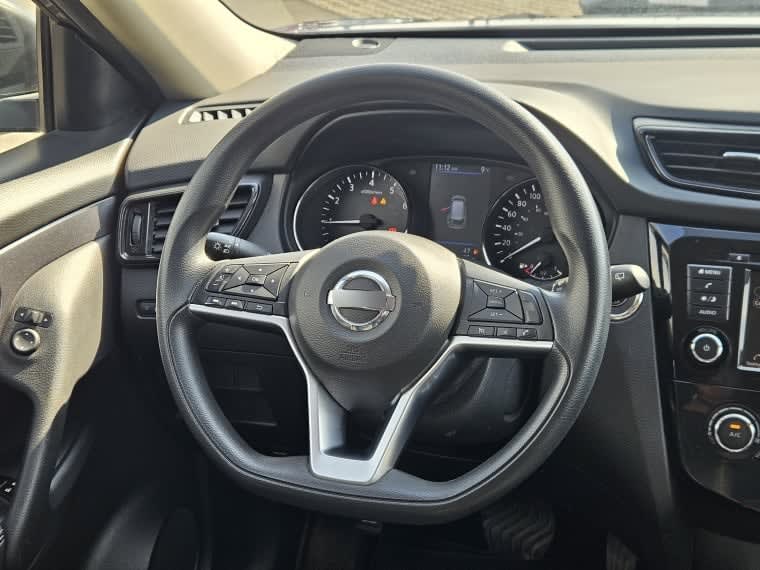 Nissan X-Trail Sense 2row At 2.5 año 2023
