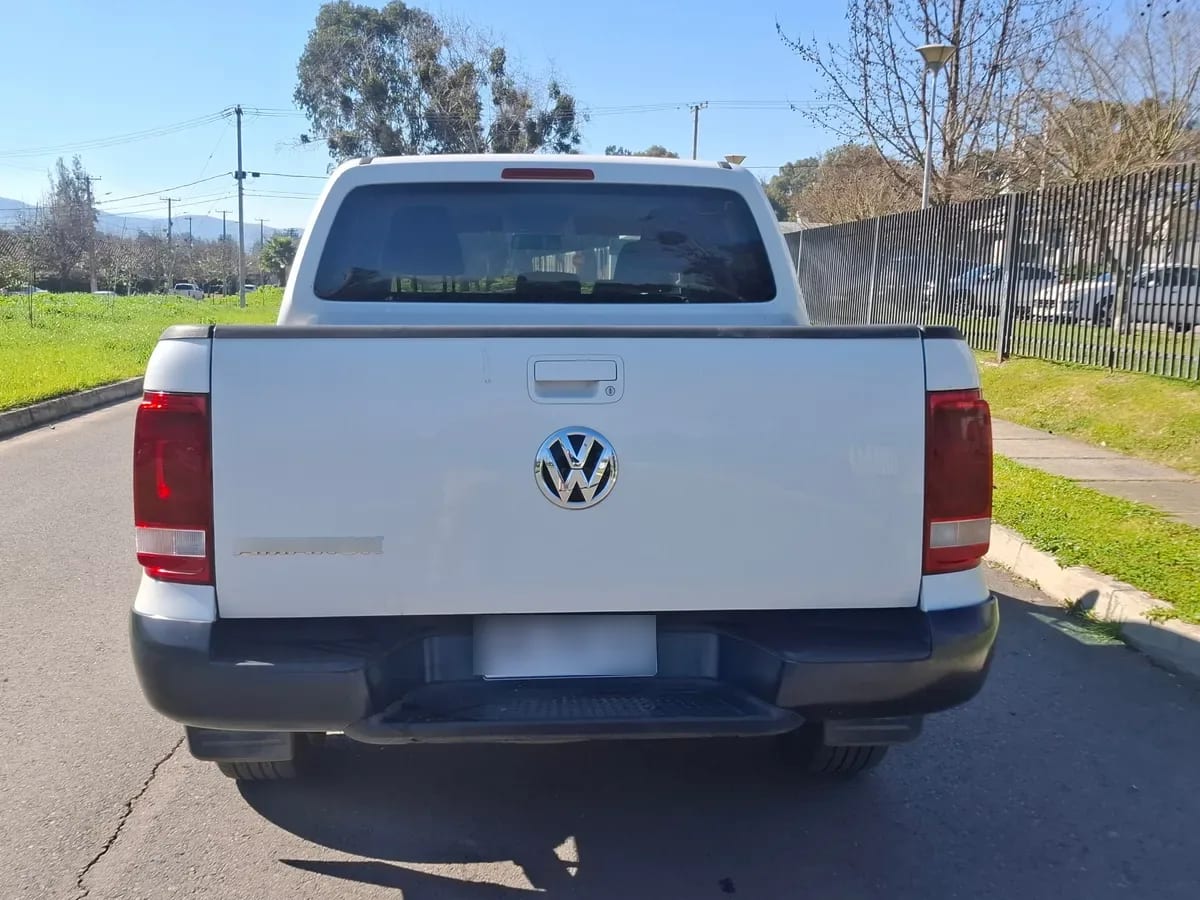Volkswagen Amarok 2.0 Highline At 4x4 Diesel año 2023