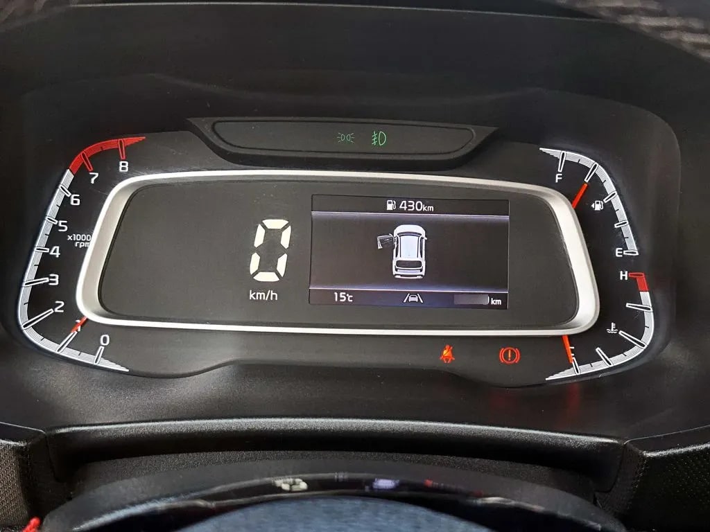 Kia Sonet Mt año 2025