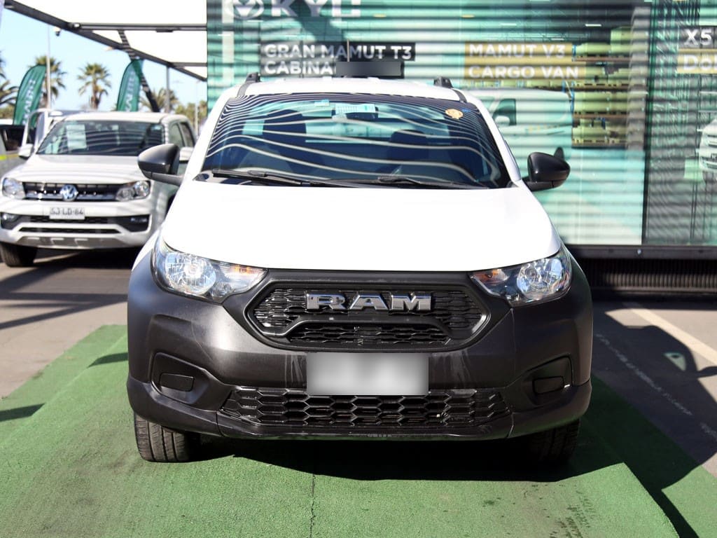 Ram 700 1.4 Slt 4x2 Cs Mt 4p año 2022