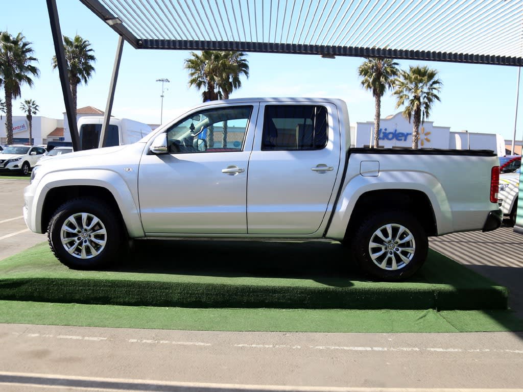 Volkswagen Amarok Comfortline At 2.0 4x4 año 2021