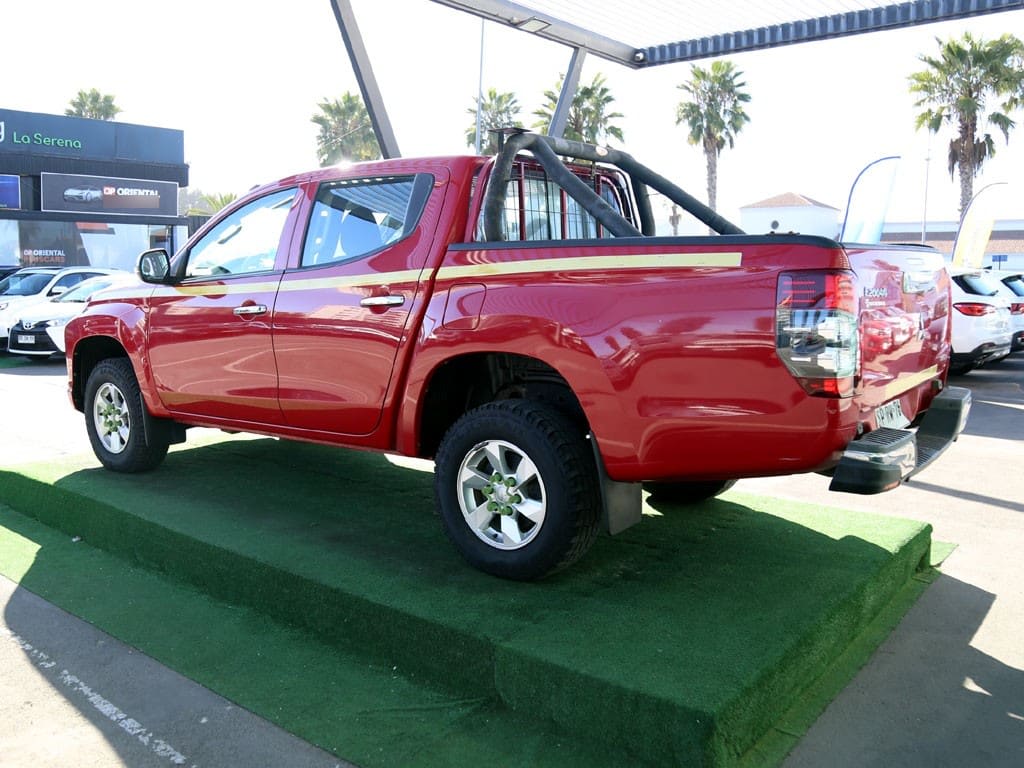 Mitsubishi L200 L200 Katana 4x4 Diesel año 2023