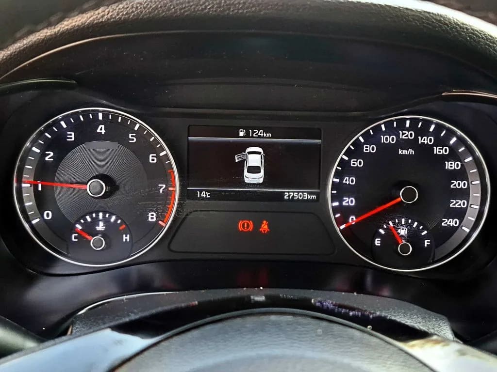 Kia Cerato Ex 4x2 1.6 año 2024