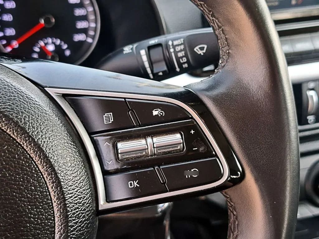 Kia Cerato Ex 4x2 1.6 año 2024