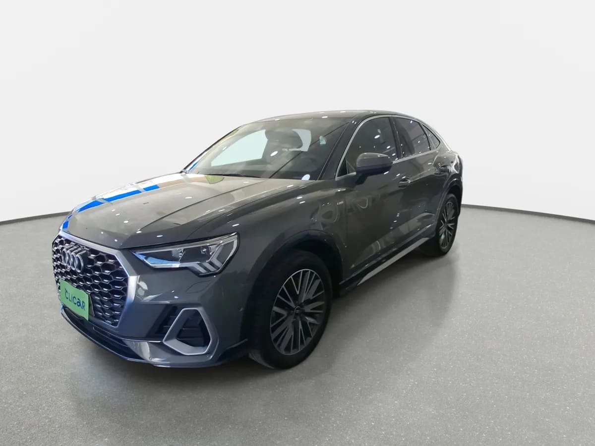Audi Q3 1.4 35 Tfsi Sportback Sport 4x2 S-Tronic At 5p año 2025