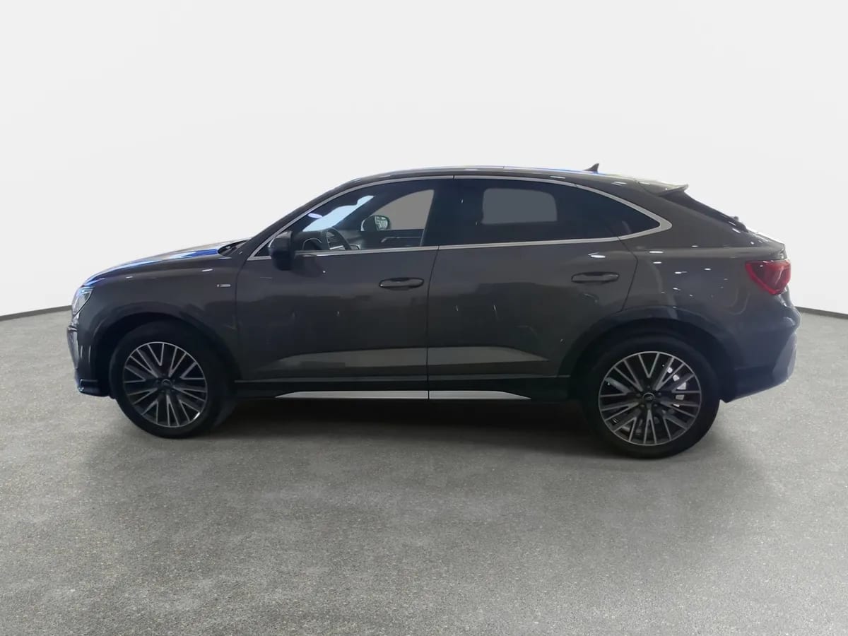 Audi Q3 1.4 35 Tfsi Sportback Sport 4x2 S-Tronic At 5p año 2025