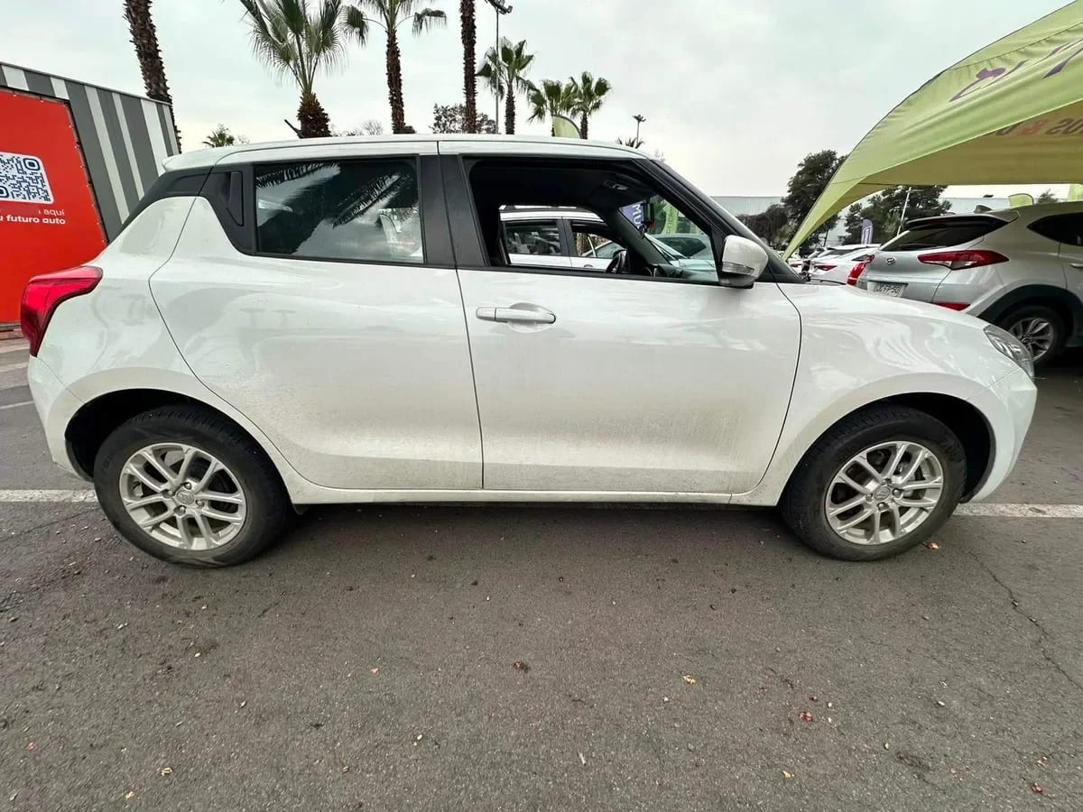 Suzuki Swift 1.2 Gl Sport 4x2 Hb Mt 5p año 2023