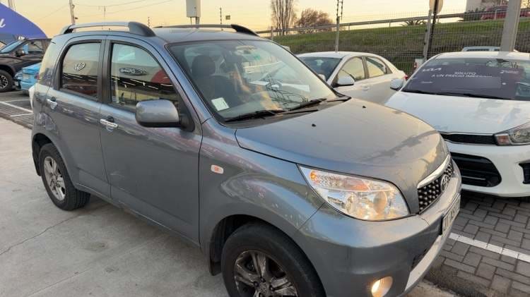 Toyota Rush 1.5 Lei 4x2 Mt 5p año 2017