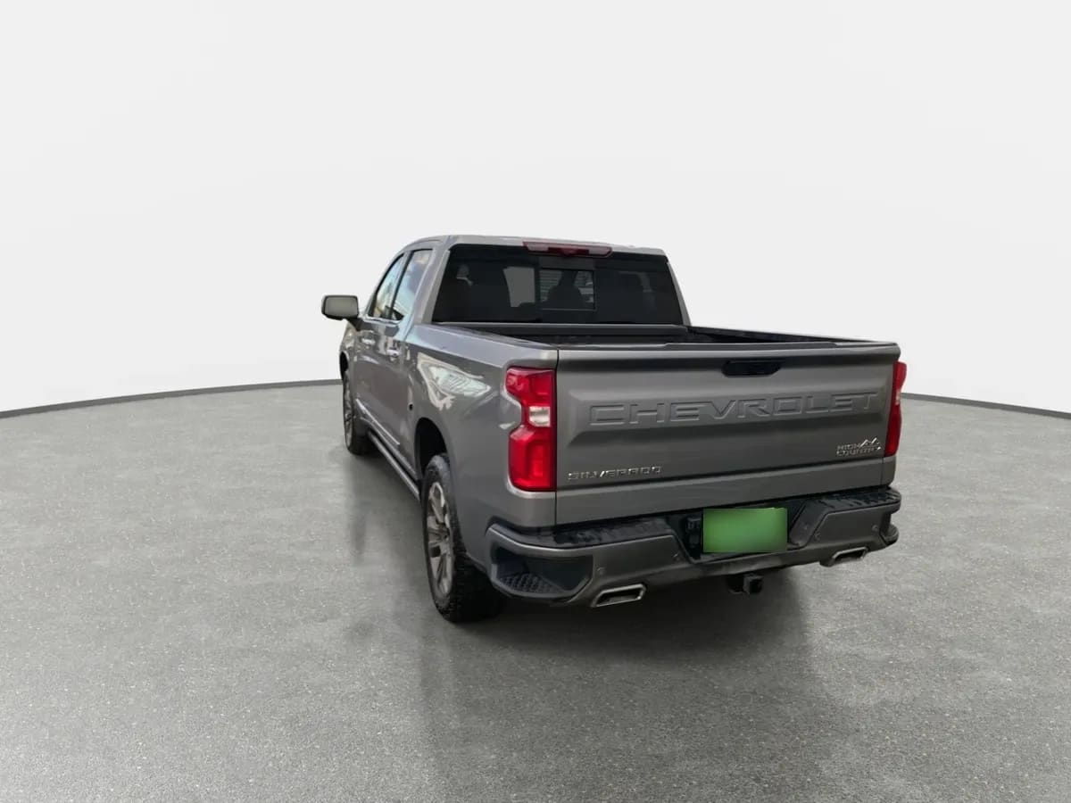 Chevrolet Silverado 3.0 High Country 4x4 At 4p año 2025