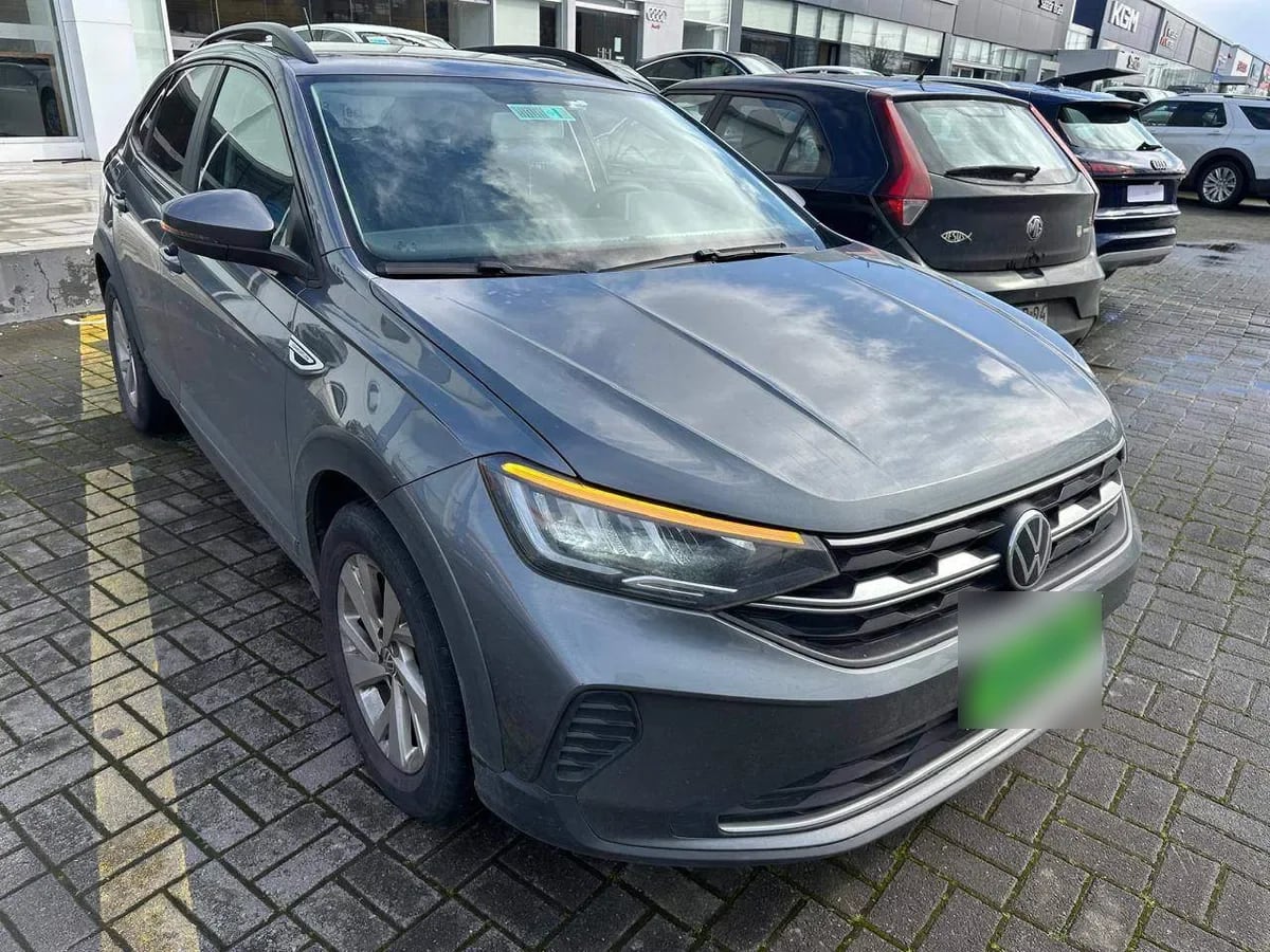 Volkswagen Nivus 1.0 Tsi Comfortline 4x2 At 5p año 2024
