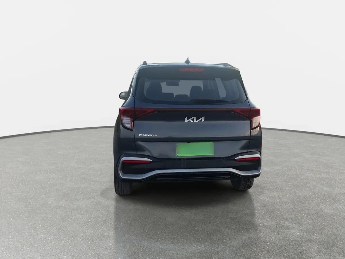 Kia Carens 1.4l Ex Turbo-Gdi Full 4x2 7dct At 5p año 2022