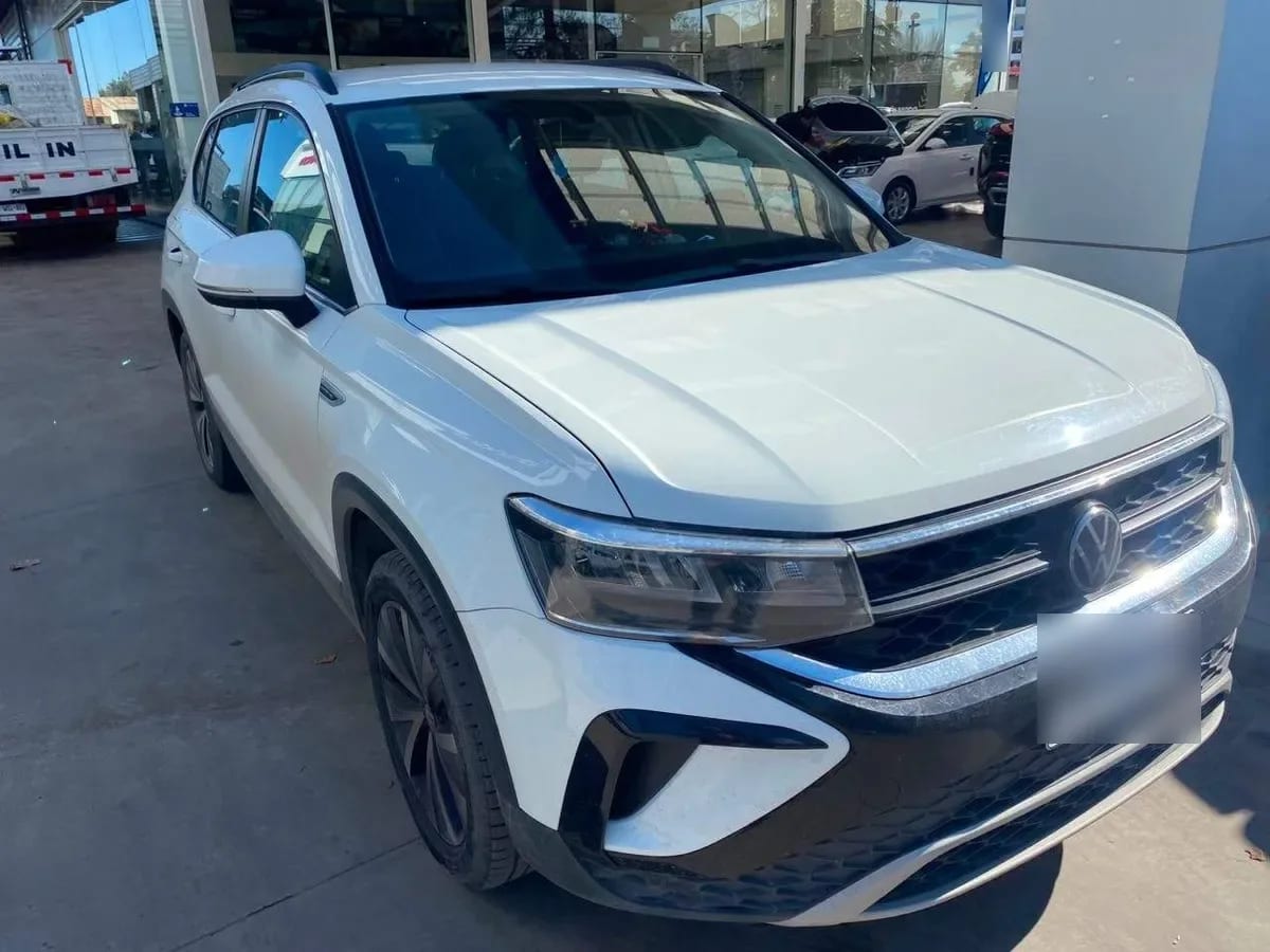 Volkswagen Taos 1.4 Tsi Comfortline 4x2 At 5p año 2025