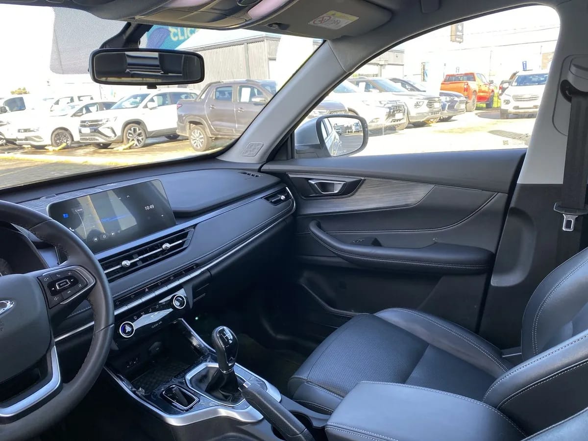 Chery Tiggo 3 Pro 1.5t Glx 4x2 Mt 5p año 2025